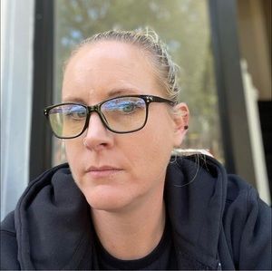 Meet your Posher, Becky